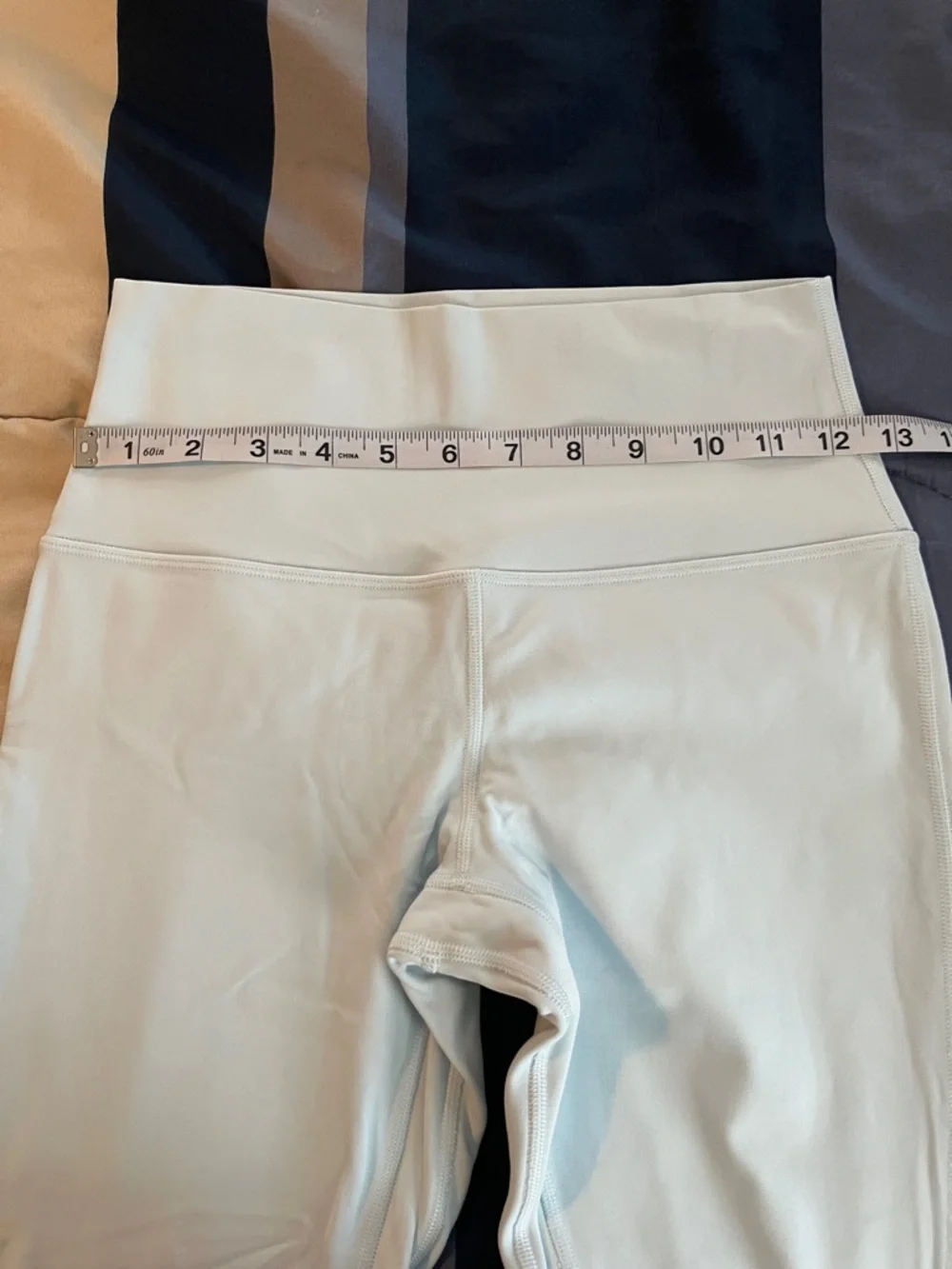 🍋 LIKE NEW Lululemon Double-Lined Align High-Rise Crop 23" - Powder Blue - Sz 6 - Picture 9 of 13